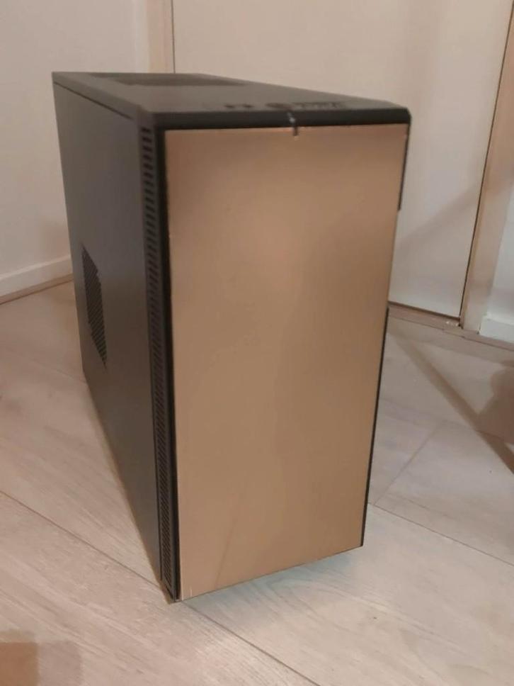 Fractal Design Game PC 8-Core AMD, Aorus RX 580, Computers en Software, Desktop Pc's, Refurbished, 3 tot 4 Ghz, HDD, SSD, 16 GB