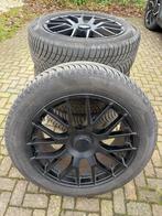 All Season Banden Pirelli + Velgen 235/55 R19, Auto-onderdelen, Banden en Velgen, 19 inch, Gebruikt, Banden en Velgen, Ophalen of Verzenden
