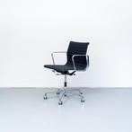 4x Vitra Eames EA 117 Bureaustoel Zwart Hopsak - Gepolijst, Huis en Inrichting, Bureaustoelen, Niet ingevuld, Zwart, Niet ingevuld
