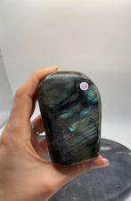 Labradoriet, Verzenden, Zo goed als nieuw