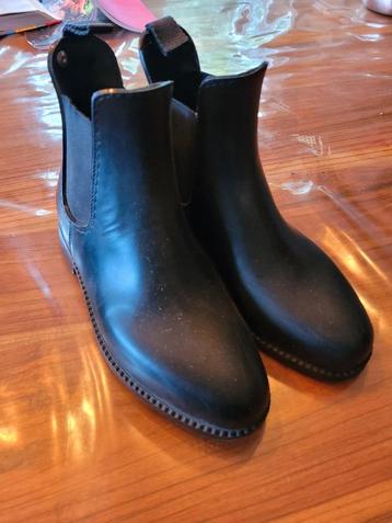 Paardrijschoenen maat 34 beschikbaar voor biedingen