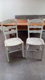 Brocante-, houten-, biezen-, Deventer stoelen, Huis en Inrichting, Stoelen, Twee, Gebruikt, Wit, Hout