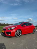 Kia (Pro) Cee d 1.6 T-gdi 204PK 2016 Rood, Auto's, Voorwielaandrijving, 65 €/maand, 4 cilinders, 14 km/l