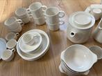 Servies Johnson Brothers England 100-delig, Ophalen