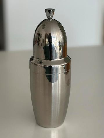 Vintage WMF Cromargan Cocktail Shaker Jo Laubner beschikbaar voor biedingen