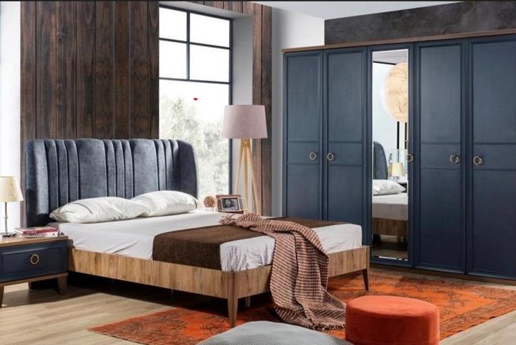 Slaapkamer Set: Kledingkast + Nachtkastjes, Ladekast, Huis en Inrichting, Kasten | Kledingkasten, Gebruikt, 200 cm of meer, 200 cm of meer