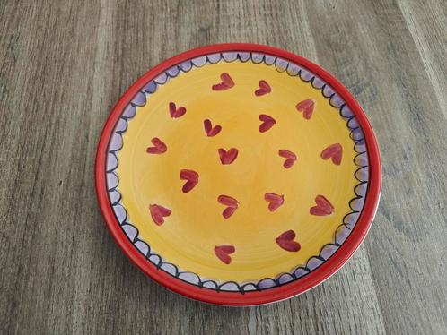 Blond Amsterdam Gebaksbordje Uni Servies Geel/Hartjes ⌀18 cm, Huis en Inrichting, Keuken | Servies, Nieuw, Bord(en), Blond Amsterdam