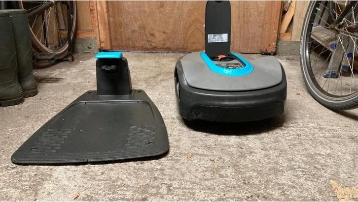 Gardena Sileno Life 1250m2 met toebehoren, Tuin en Terras, Robotmaaiers, Gebruikt, Minder dan 20 cm, Bestuurbaar via app, Ophalen of Verzenden