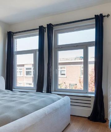 4 zwarte fluwelen gordijnen van Hoomstyle beschikbaar voor biedingen