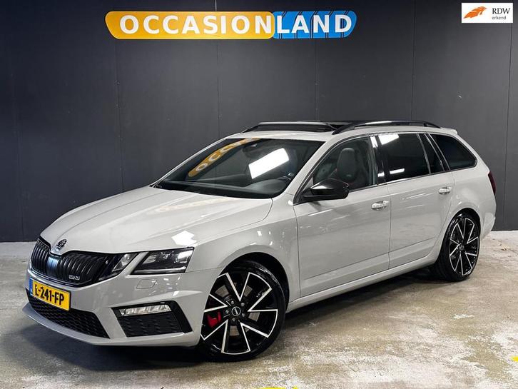 Skoda Octavia Combi 2.0 TSI RS 230|PANO|LED|CANTON|TREKHAAK|, Auto's, Skoda, Bedrijf, Te koop, Octavia, ABS, Adaptive Cruise Control
