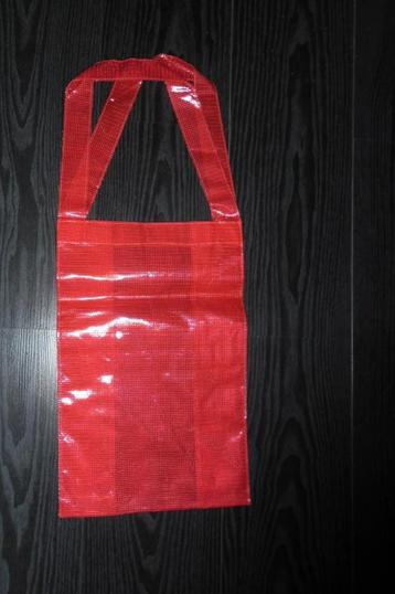 NIEUW rode plastic tas  beschikbaar voor biedingen