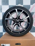 18 inch Volkswagen polo velgen 5x100 + nieuwe vredestein