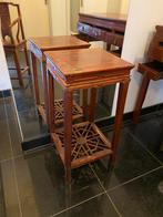 OOSTERS CHINEES TAFELTJE., Ophalen, Zo goed als nieuw