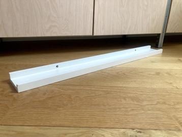 10 fotoplanken wit, 80 cm breed, 9 cm diep, 3 cm hoog beschikbaar voor biedingen
