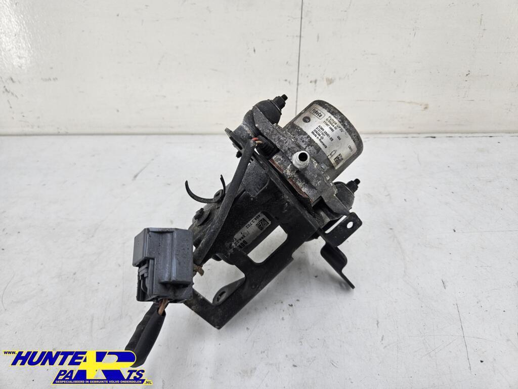 Vacuum pomp Volvo V70/S80/S60/V60/XC60 ('07-'17) 31317301, Gebruikt, Ophalen of Verzenden, Volvo, Volvo