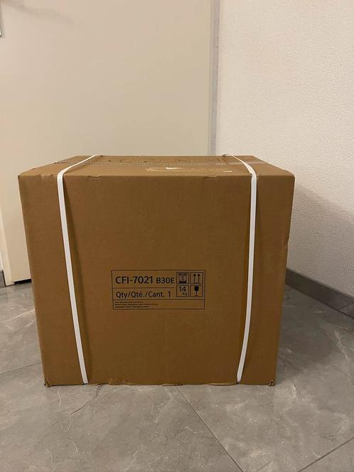 PlayStation 5 Pro console - 30th Anniversary Limited Edition, Spelcomputers en Games, Spelcomputers | Sony PlayStation 5, Nieuw