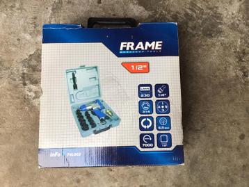 Frame Air Tool aan te sluiten op compressor beschikbaar voor biedingen