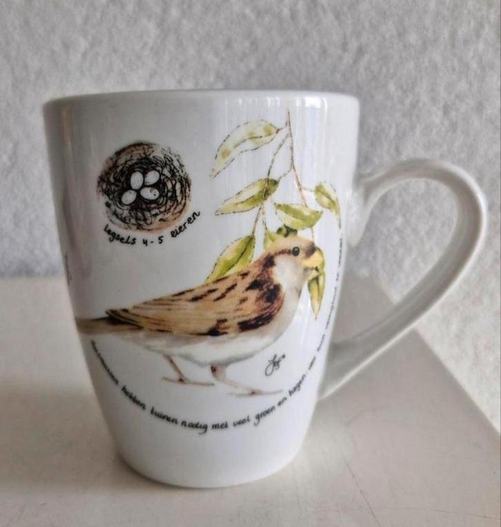 Beker Jet ter Steege Mus, Huis en Inrichting, Keuken | Servies, Zo goed als nieuw, Kop(pen) en/of Schotel(s), Overige stijlen