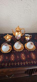 Gouden theeservies Bareuther Waldsassen Bavaria, Antiek en Kunst, Antiek | Servies compleet, Ophalen