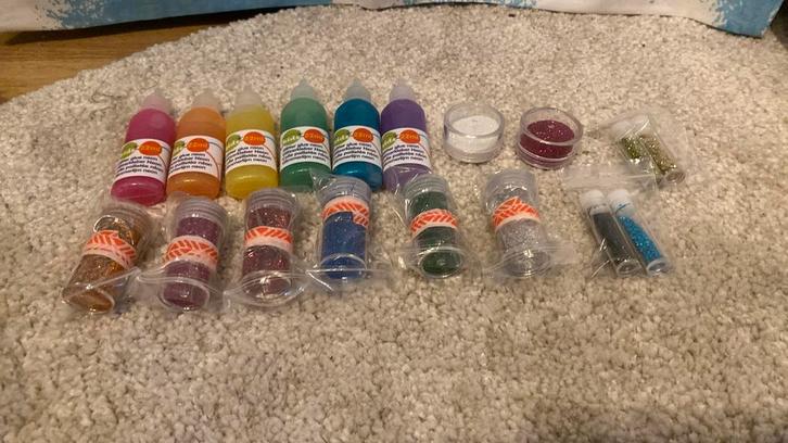 Glitter en glitterlijm, Hobby en Vrije tijd, Knutselen, Zo goed als nieuw, Ophalen of Verzenden