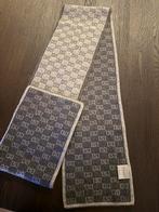 GUCCI Sjaal, Kleding | Dames, Ophalen of Verzenden, Zo goed als nieuw, One size fits all