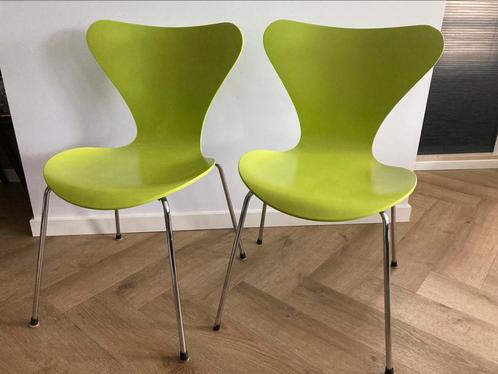 Vlinderstoel Fritz Hansen S7 groen 1995, Huis en Inrichting, Stoelen, Zo goed als nieuw, Twee, Overige kleuren, Ophalen