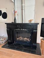 Zwart marmeren antieke schouw (mag incl Kalfire gashaard), Huis en Inrichting, Haarden, Ophalen, Zo goed als nieuw, Vrijstaande haard