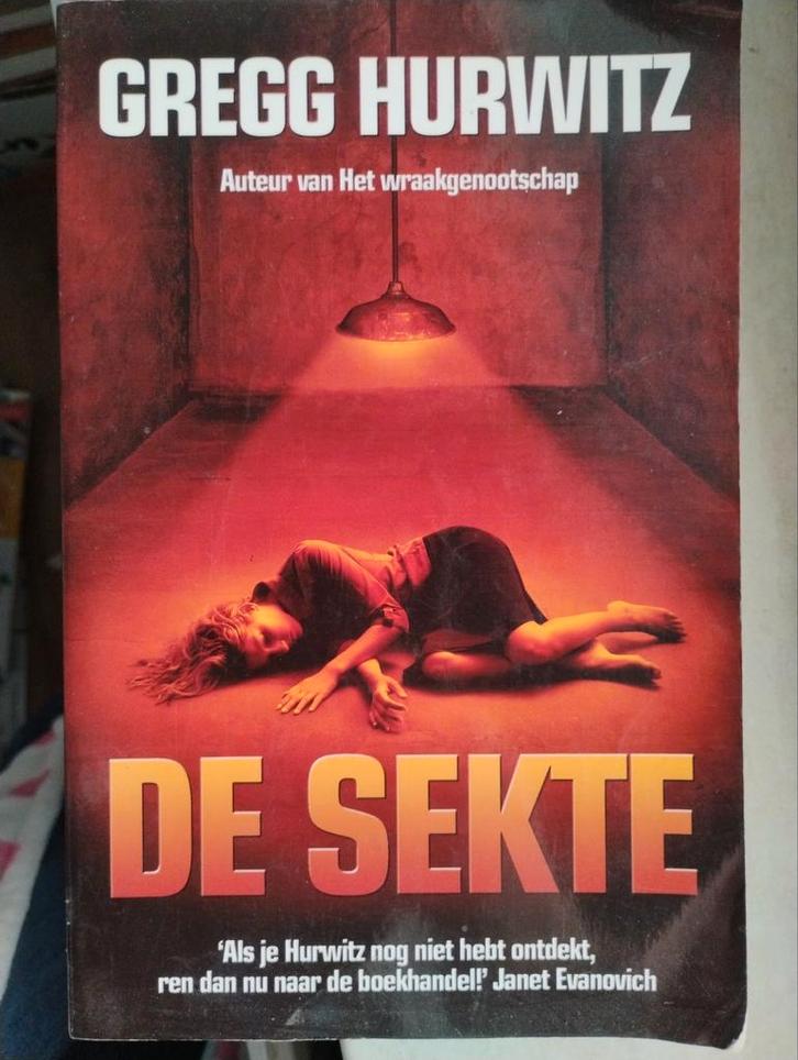 De Sekte - Gregg Hurwitz, Boeken, Thrillers, Gelezen, Nederland, Ophalen of Verzenden