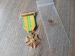 Vierdaagse medaille Nijmegen voor de 1ste keer, Ophalen of Verzenden, Landmacht, Nederland, Lintje, Medaille of Wings