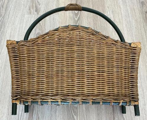 Lectuurbak/ lectuurmand, riet, Huis en Inrichting, Woonaccessoires | Krantenbakken en Lectuurbakken, Gebruikt, Ophalen of Verzenden