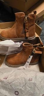 Nieuw in doos enkellaarzen maat 24  merk Friboo, Meisje, Nieuw, Ophalen of Verzenden, Schoenen