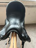 KM zadel, Dieren en Toebehoren, Paarden en Pony's | Zadels, Ophalen, Gebruikt, Dressuur