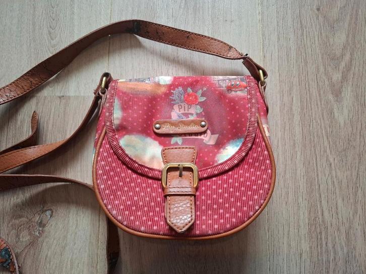 Pip Studio Schoudertas, Sieraden, Tassen en Uiterlijk, Tassen | Schoudertassen, Gebruikt, Overige merken, Rood, Ophalen of Verzenden