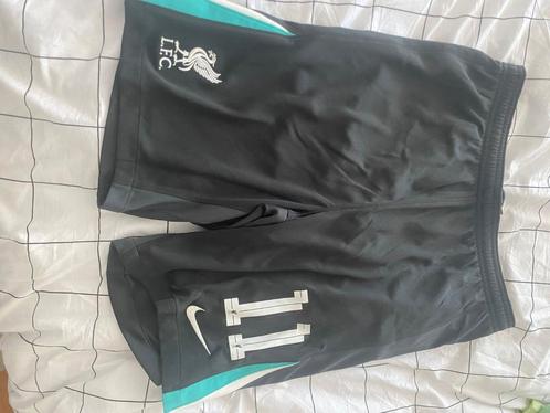 Voetbalbroek Liverpool met nummer 11 158-170cm, Kleding | Heren, Sportkleding, Nieuw, Voetbal, Overige maten, Zwart, Ophalen of Verzenden