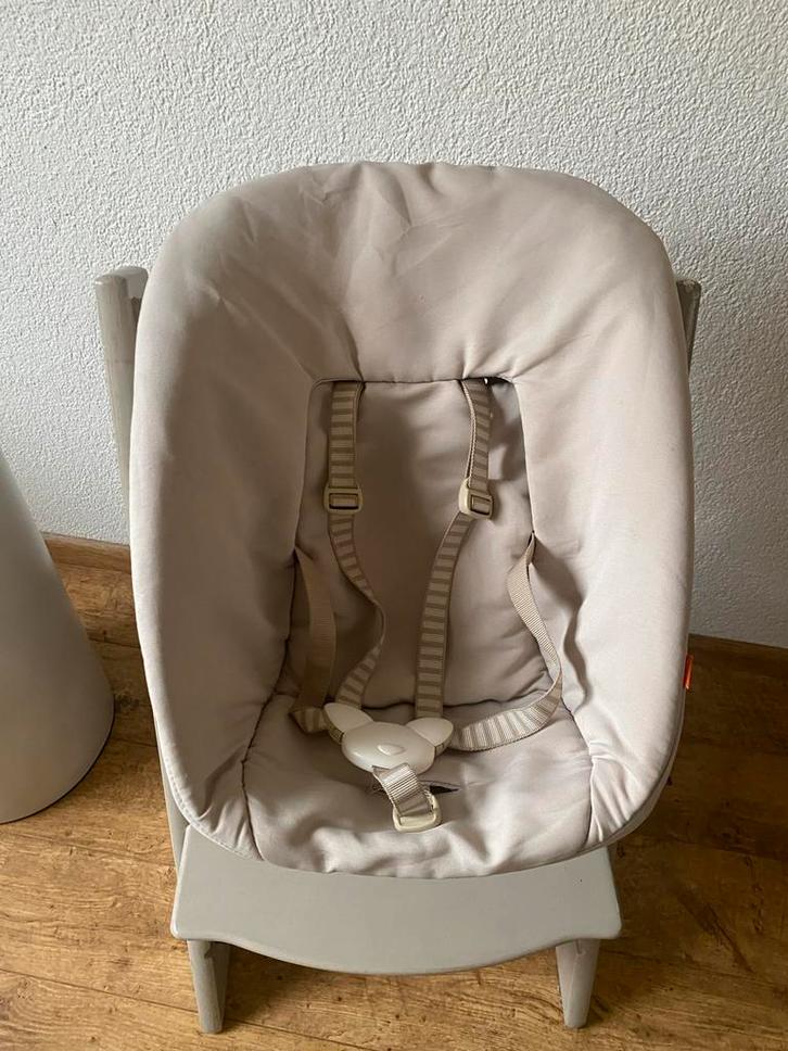 Stokke Tripp Trapp Newborn Set, Kinderen en Baby's, Kinderstoelen, Zo goed als nieuw, Meegroeistoel, Gordel(s), Ophalen of Verzenden