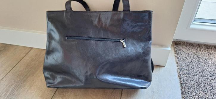 Zwarte Schoudertas, Sieraden, Tassen en Uiterlijk, Tassen | Schoudertassen, Zo goed als nieuw, Zwart, Ophalen of Verzenden