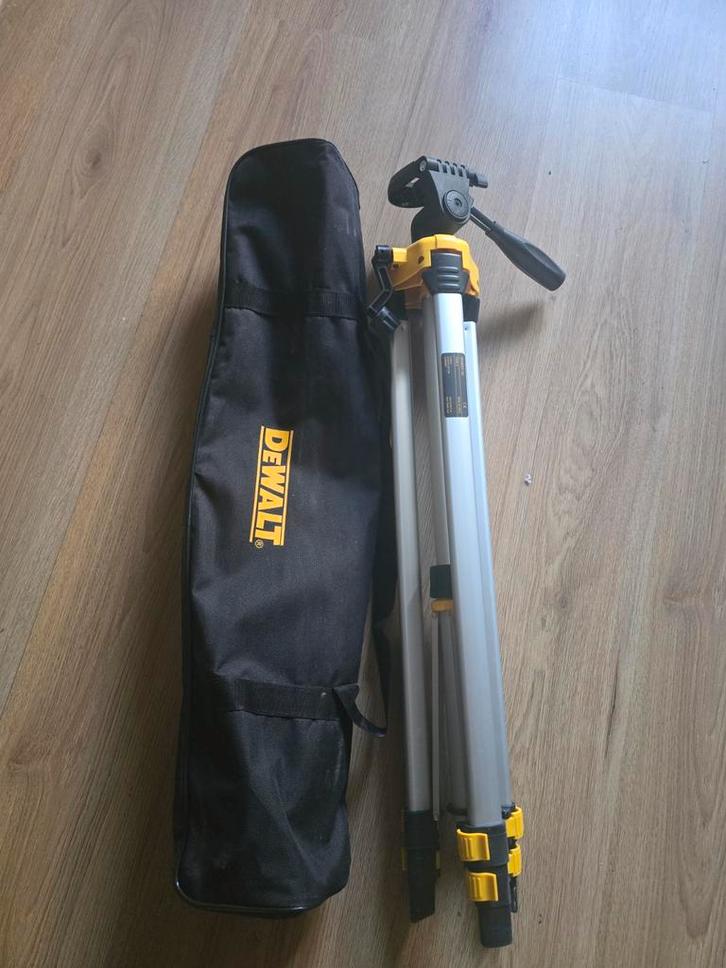 DeWalt DE0881t-XJ Laser Statief met Tas, Doe-het-zelf en Verbouw, Meetapparatuur, Zo goed als nieuw, Overige meters, Ophalen of Verzenden