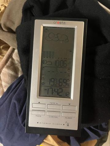 Cresta weerstation met atoomklok beschikbaar voor biedingen