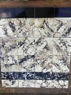 Unieke art deco tegels 2,2m2 plus 285 zwart/wit randtegels