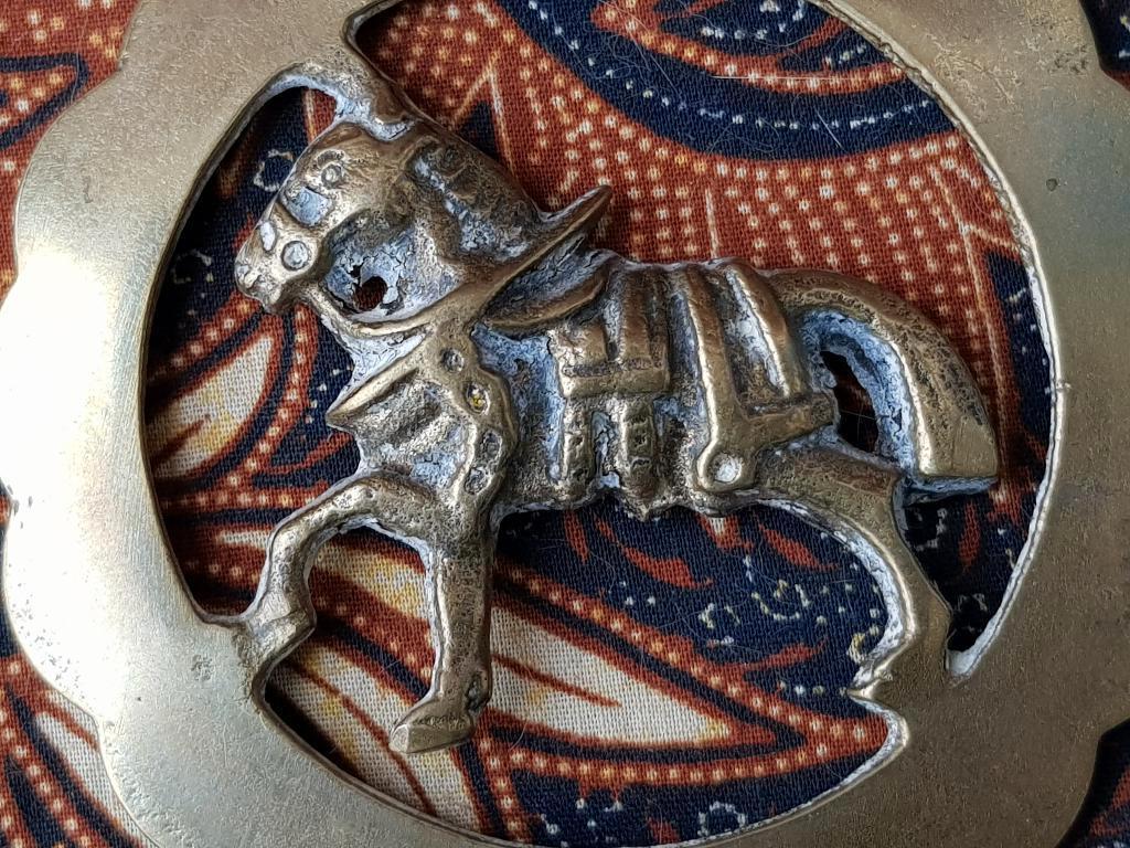 Mooi antiek paard kleppermannetje uit Engeland 10 cm. 1900., Ophalen of Verzenden, Koper