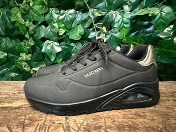 Bijna Nieuwe sneakers van Skechers maat 40  beschikbaar voor biedingen