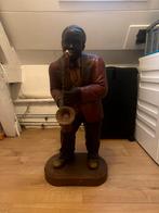 Jazz Muzikant Standbeeld, Ophalen