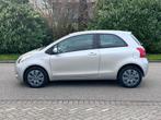 Toyota Yaris 1.3 VVTi Sol Airco*NAP*Elektrische ramen*Nette, Auto's, Toyota, Origineel Nederlands, Te koop, Zilver of Grijs, 5 stoelen