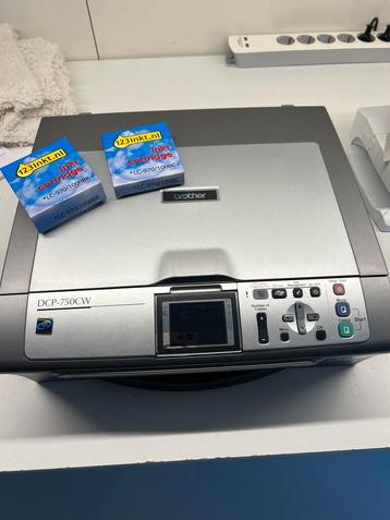 Brother printer met 2 nieuwe inktpatronen  beschikbaar voor biedingen