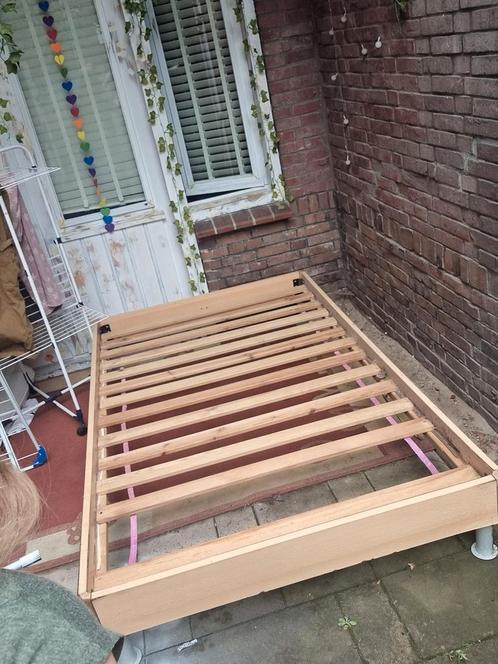 twijfelaar bed 120, Huis en Inrichting, Slaapkamer | Bedden, Gebruikt, Twijfelaar, 120 cm, 200 cm, Hout, Beige, Ophalen