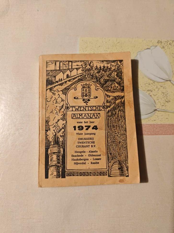 Twentsche Almanak voor het jaar 1974, Boeken, Catalogussen en Folders, Gelezen, Catalogus, Ophalen
