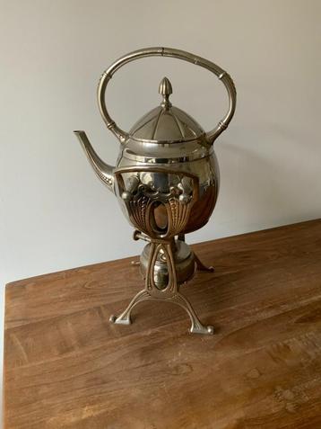 Antieke thee set Daalderop Bouilloire theepot vernikkeld  beschikbaar voor biedingen