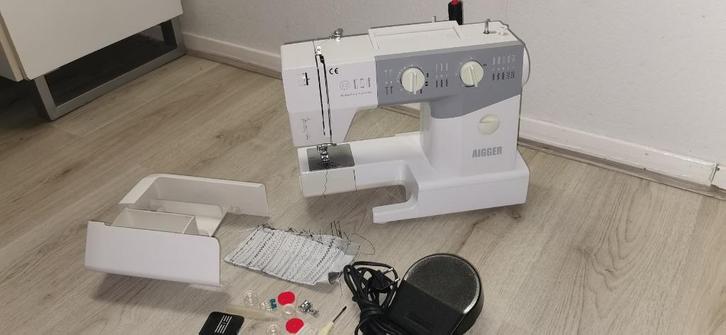 Naaimachine ALGGER JH682, Hobby en Vrije tijd, Naaimachines en Toebehoren, Zo goed als nieuw, Naaimachine, Overige merken, Ophalen of Verzenden