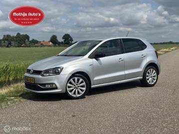 Volkswagen Polo 1.0 Airco Cruise Scherm PDC! Nieuwe APK! beschikbaar voor biedingen