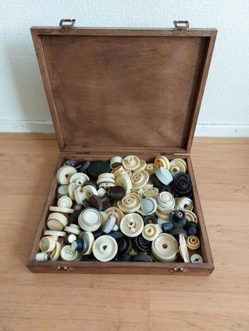 Vintage radio knoppen verzameling #5 beschikbaar voor biedingen